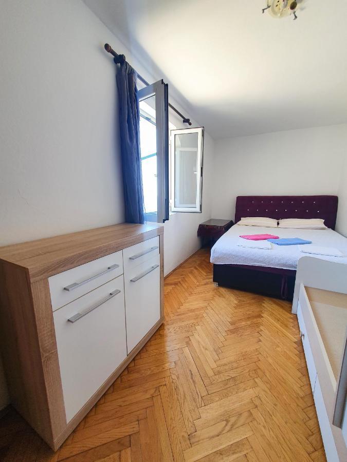 Apartman Lana Petrovac Exterior foto